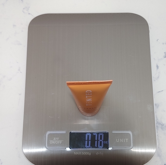 LIVE TINTED HUEGUARD 3-IN-1 MOISTURIZER PRIMER SUNSCREEN SPF 30 .5 fl oz Travel - Picture 6 of 7